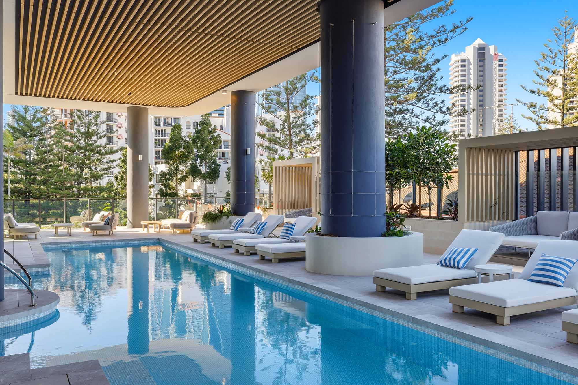 AMAYA heated magnesium swimming pool